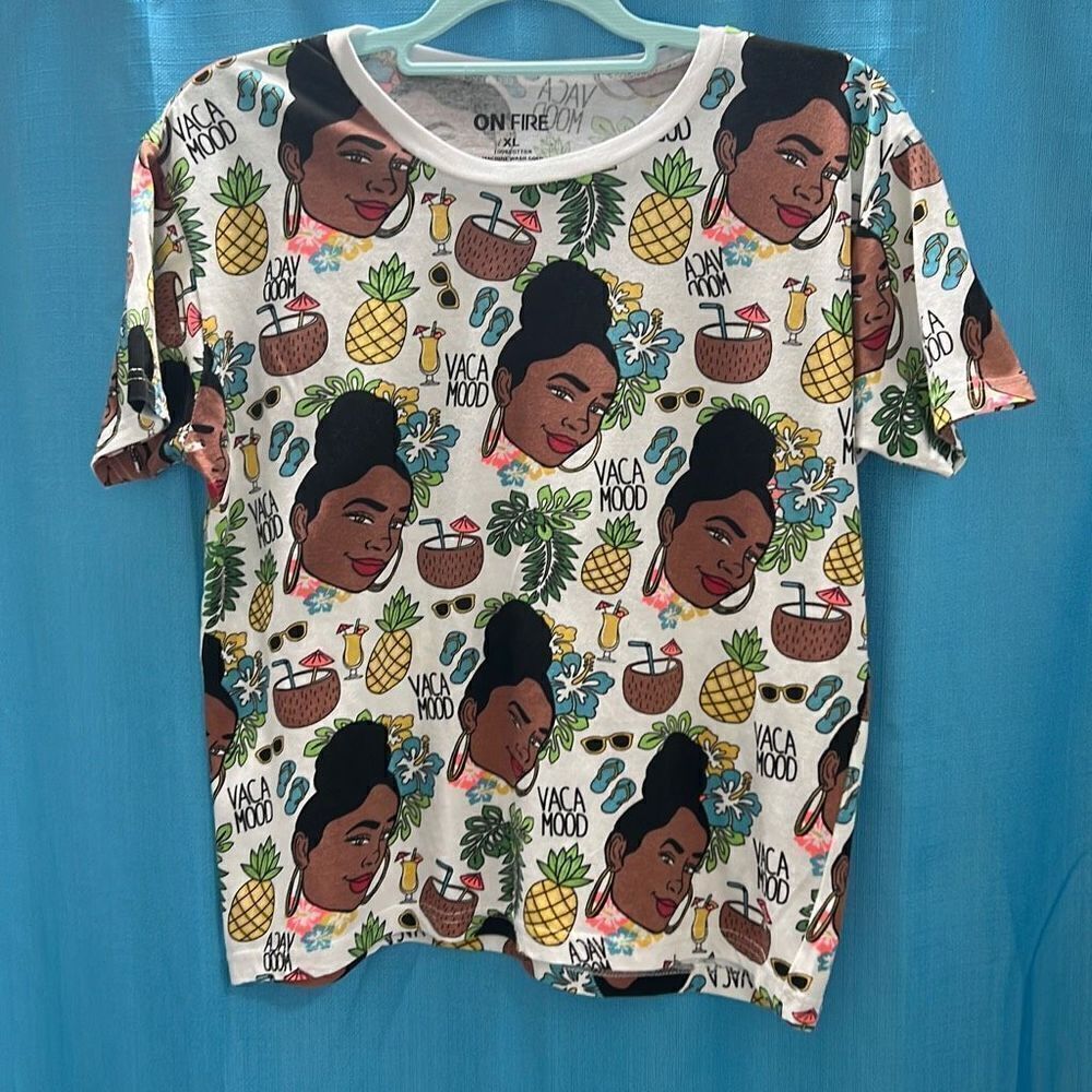 On Fire Vacation T-shirt white brown yellow green